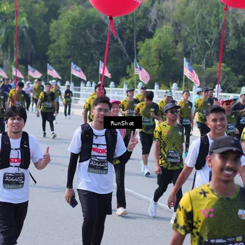 Runner Photo 7190958