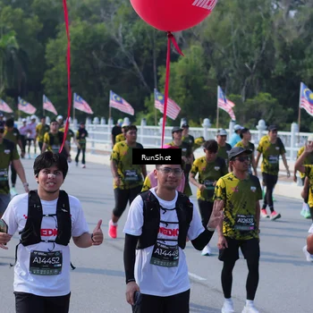 Runner Photo 7190985