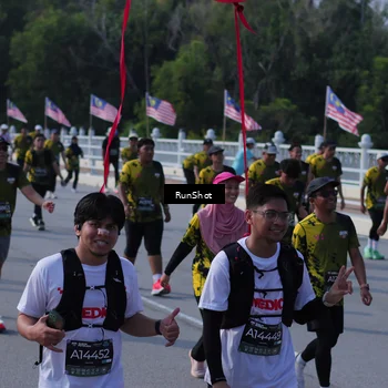 Runner Photo 7191025