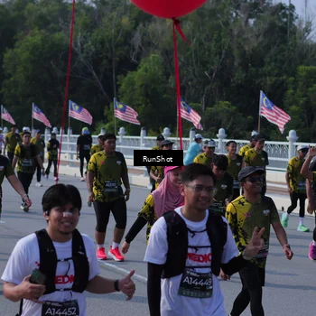 Runner Photo 7191026