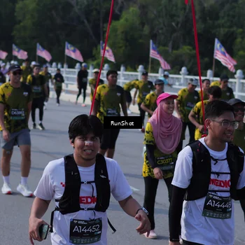 Runner Photo 7191046