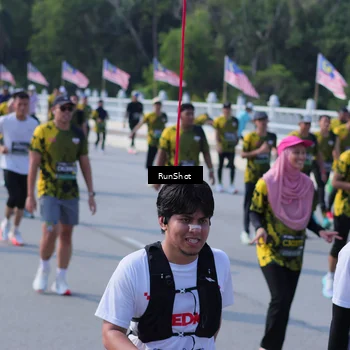 Runner Photo 7191063