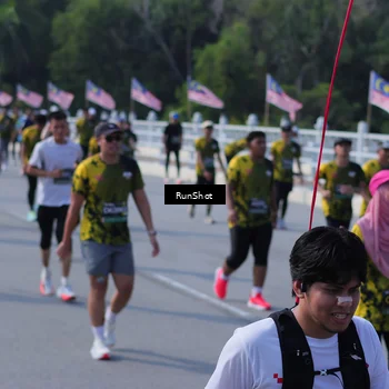 Runner Photo 7191082