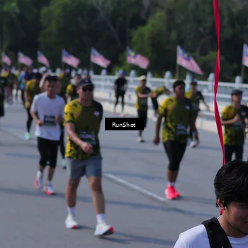Runner Photo 7191085