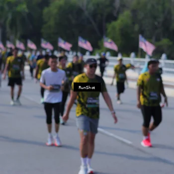 Runner Photo 7191100