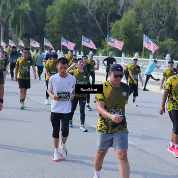 Runner Photo 7191115