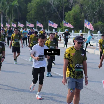 Runner Photo 7191122