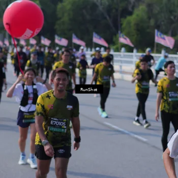 Runner Photo 7191187