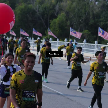 Runner Photo 7191256