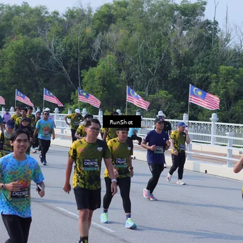 Runner Photo 7191311
