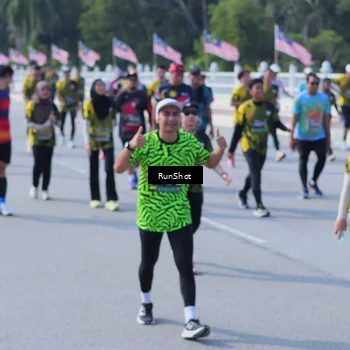 Runner Photo 7191343