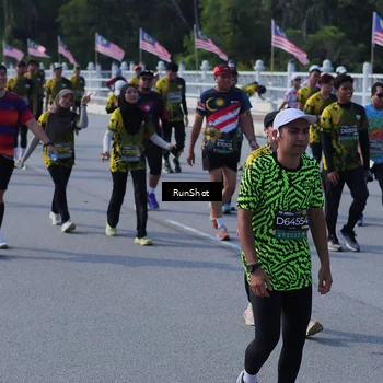 Runner Photo 7191415