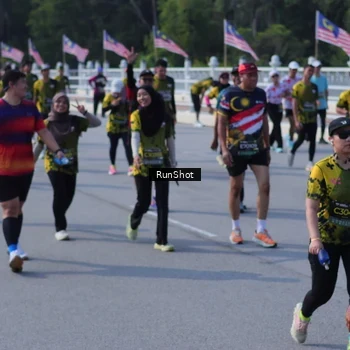 Runner Photo 7191443