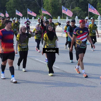 Runner Photo 7191465