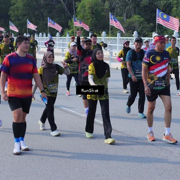 Runner Photo 7191478