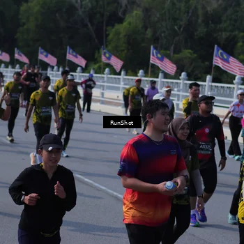 Runner Photo 7191557