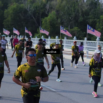 Runner Photo 7191596