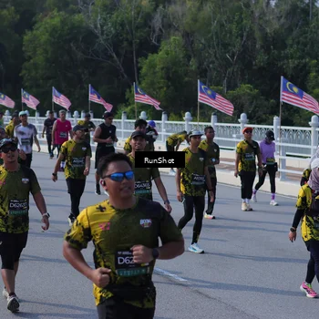 Runner Photo 7191599