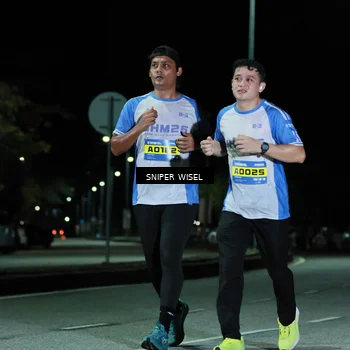Runner Photo 7191676
