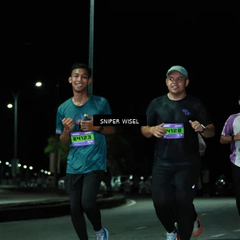 Runner Photo 7191691