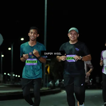 Runner Photo 7191695