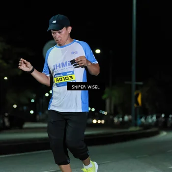 Runner Photo 7191788