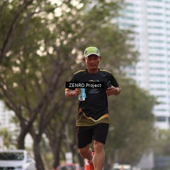 Runner Photo 7192100