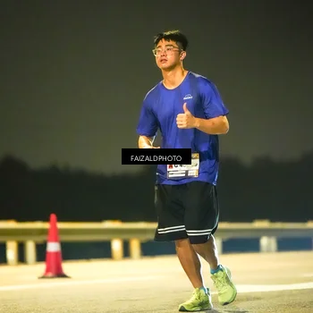 Runner Photo 7194781