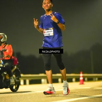 Runner Photo 7194811