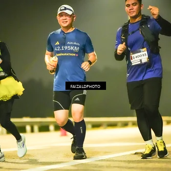 Runner Photo 7194859