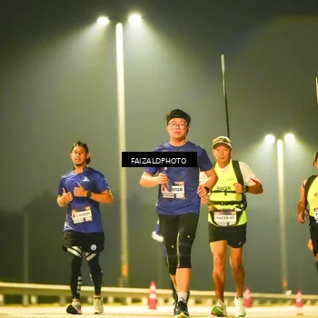 Runner Photo 7195002