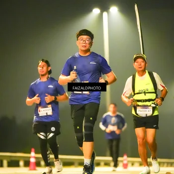 Runner Photo 7195006