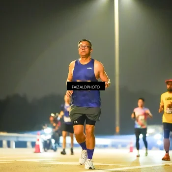 Runner Photo 7195324