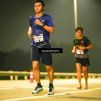 Runner Photo 7195340