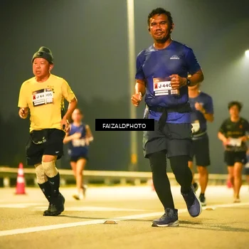 Runner Photo 7195352