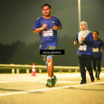 Runner Photo 7195376