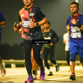 Runner Photo 7195410