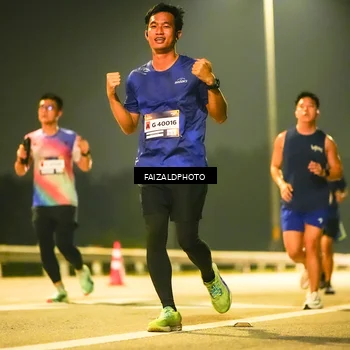 Runner Photo 7195426