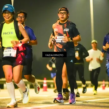 Runner Photo 7195438