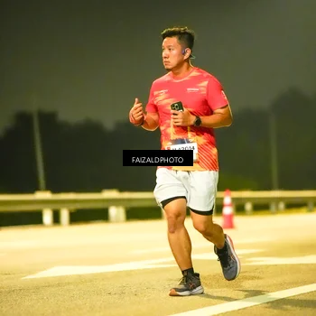Runner Photo 7195480