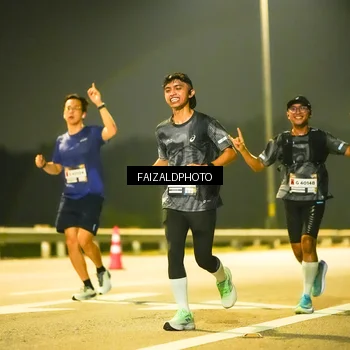 Runner Photo 7196546