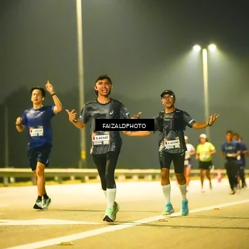 Runner Photo 7196549