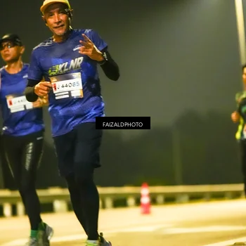 Runner Photo 7196563