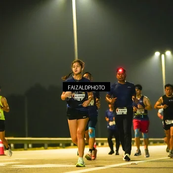 Runner Photo 7196641