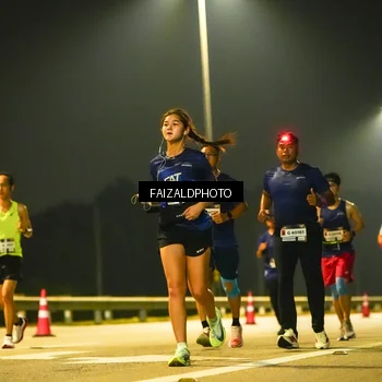 Runner Photo 7196642