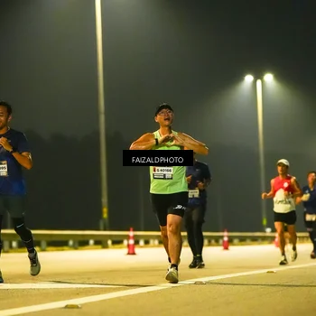 Runner Photo 7196674