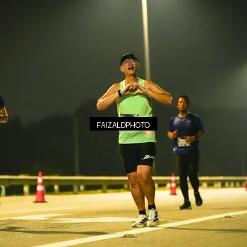 Runner Photo 7196677