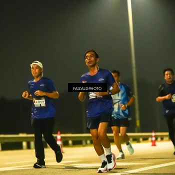 Runner Photo 7196702