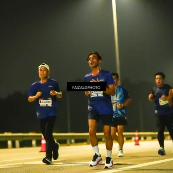 Runner Photo 7196705