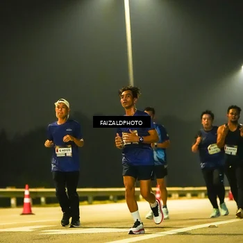 Runner Photo 7196709